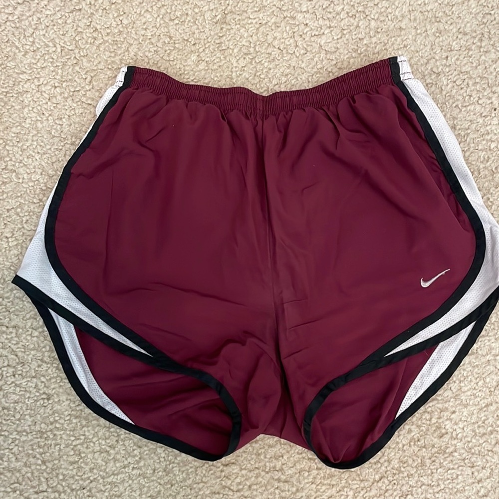 Women Small Maroon Nike Shorts, Dri Fit, Like New